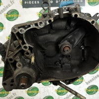 90635323-7aa46bf0-bbff-4480-bf16-1edfd7292651-Piece-Boite-de-vitesses-7701700514-RENAULT-CLIO-2-PHASE-1-326f3b4ae406a9d66bca5fc822618a55a61804f6255524344ab69cb615a37fa4_m.jpg