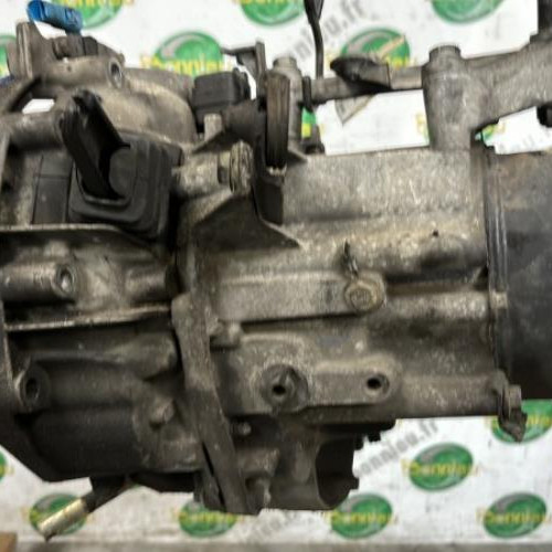 90635323-a3257b2c-429f-4020-a79a-2ca5560e77bd-Piece-Boite-de-vitesses-7701700514-RENAULT-CLIO-2-PHASE-1-60b261bfb487ab3b0b081b08aeee7ef775a6698a5d82486b93411ad4caca8ca6_m.jpg
