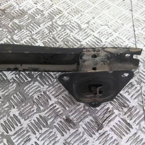 Renfort pare choc arriere (traverse)