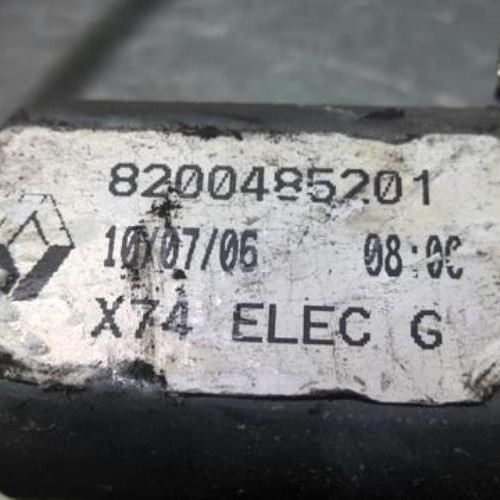 91545452-3324fa8e-1e40-47e8-be1e-ceb3444b4c13-Piece-91545452-Leve-vitre-electrique-arriere-gauche-8200485201-RENAULT-LAGUNA-2-PHASE-2-20-DCI-16V-TURBO-b9eb049b801e27eb87120620fc28bdb0e5236534e09cdce2c4282e35ac3872ac_m.jpg