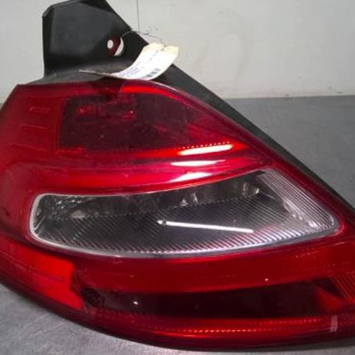 91547537-ebc3a238-cde6-4c78-8fab-5ceaacc430f8-Piece-91547537-Feu-arriere-principal-gauche-8200413214-RENAULT-MEGANE-2-PHASE-2-15-DCI-8V-TURBO-4e1c1d0eb7eb15560ae5e4551fc02e427c6043aa177a7d246f52eafe0f9eba10_m.jpg