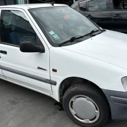 Vehicule-PEUGEOT-106%2520PHASE%25202-1997-7326ea1df6ed3ff4203672aa4924c4aabe01b259a19bfbb114e599987a672809_m.jpg