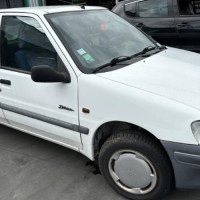 Vehicule-PEUGEOT-106%2520PHASE%25202-1997-7326ea1df6ed3ff4203672aa4924c4aabe01b259a19bfbb114e599987a672809_m.jpg
