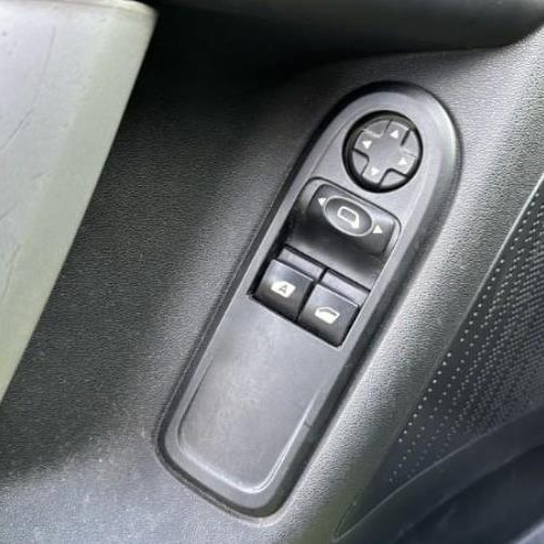 Vehicule-CITROEN-C3-2-PHASE-1-2010-ad269e7662a88c68e339b14890a342ad2df91ccdab6699ac30ee106314e02cdf_mtn.jpg