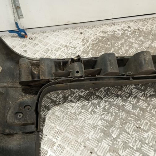 91838554-40619dcf-d041-4758-8396-335e7697b134-Piece-Pare-choc-arriere-8200128611-RENAULT-KANGOO-1-PHASE-1-3015e0f04e6e46318733f5acf9ef2a4e1ef78e8cd90aa85cee3787fc2021dde3_m.jpg