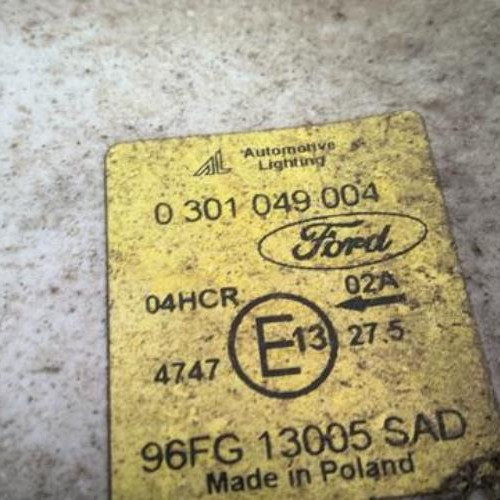 91844499-4d44c29a-8f0f-4f4f-a679-5805de9e0881-Piece-91844499-Optique-avant-principal-droit-1042630-FORD-FIESTA-4-PHASE-1-125i-16V-7d0303bc6eb2f3711c742552001562a275ed969e7ebaae6ddad592dc01f90edf_m.jpg