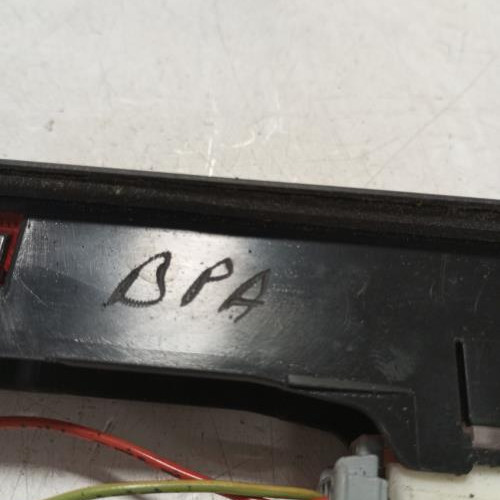 92022228-9b56f20b-6848-4775-a04f-15f1406c5da9-Piece-Feu-arriere-stop-central-00006351Q2-CITROEN-C3-1-PHASE-1-86b9a2ed64833702f10d22ce58551011729578cd7789ffd2bbd80d98c1e29b61_m.jpg