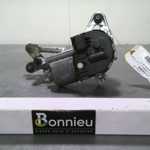 Moteur essuie glace avant droit