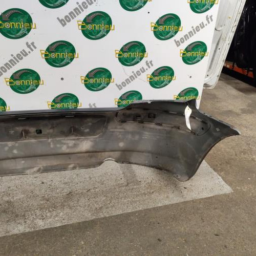 92247472-1e427bb5-8ca2-491f-8d3f-cb03f8a37687-Piece-Pare-choc-arriere-7410Q6-PEUGEOT-307-PHASE-2-daf8cf16c22a9ab5a1f09a297a22305e68c93f3a33681f905813d4baaa8696ec_m.jpg