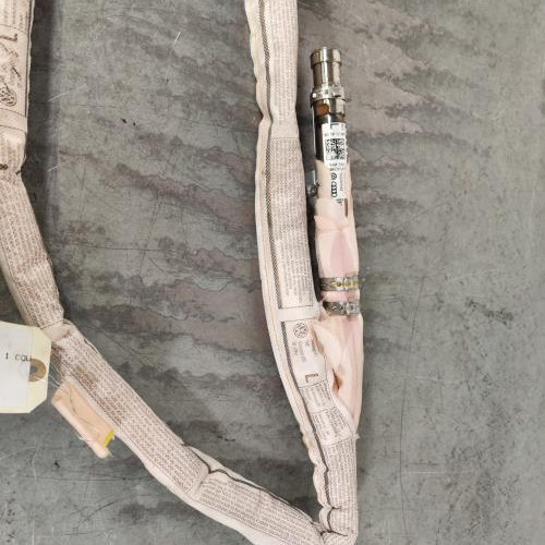 92247645-186a8811-2ddf-45d8-b2bc-31e9adbff4d1-Piece-Air-bag-rideau-gauche-1K8880741B-VOLKSWAGEN-SCIROCCO-3-PHASE-1-COUPE-26d58655a53e0bf017180631a6667ab2b4618556e2546407d46b86a4e0fec198_m.jpg