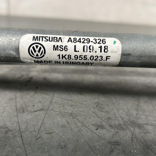 92247690-7e013e80-1666-4978-9870-fffd0f40b75c-Piece-Moteur-essuie-glace-avant-5K1955601-VOLKSWAGEN-SCIROCCO-3-PHASE-1-COUPE-c950362ed3f9c5f0103e9f7e43456a42b2f5f4a849c842b6363b63a6dcb45cda_m.jpg