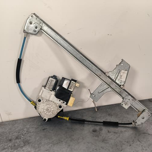 Leve vitre electrique avant droit