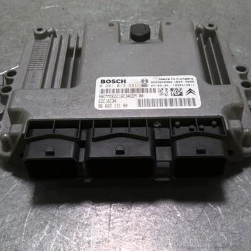 92251373-a7fc86b0-807a-4d7a-a708-0bdb76d6c013-Piece-92251373-Calculateur-moteur-1942KR-PEUGEOT-307-PHASE-2-16-HDI-16V-TURBO-87ddb1ba68e7e0f1c62c3ead4511a03f82478e48aa1caaf5ee67ec73c66e037e_m.jpg