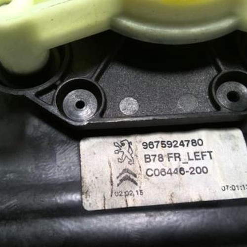 92255752-49c4f94d-834f-4770-bb22-9426135513f9-Piece-92255752-Leve-vitre-electrique-avant-gauche-9826076380-CITROEN-C4-PICASSO-2-PHASE-1-20-BLUE-HDI-16V-TURBO-594fb531b34b99ab47ba7ec87c2074fd4927390d3cd2cb4d6b370757609365da_m.jpg