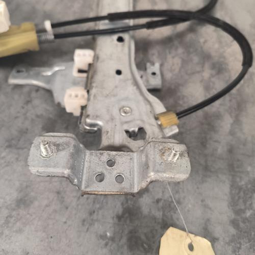 92255983-6ccddcee-2811-4b36-8d06-e2d22fe239ea-Piece-Leve-vitre-electrique-arriere-droit-827200008R-RENAULT-MEGANE-3-PHASE-1-BREAK-89dd6291270a7df9afb992c0a0b1425c67f4cf619675f7dfd66404c3217b4fb0_m.jpg