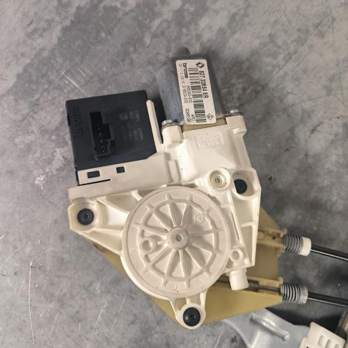 92255983-2bcf8f7a-8a0b-44c9-9436-5ed79e58a4c3-Piece-Leve-vitre-electrique-arriere-droit-827200008R-RENAULT-MEGANE-3-PHASE-1-BREAK-06f7f24d29dbbc196d8a07097f85e33bd0be86705ed8f5fe38265351ecd67be4_m.jpg
