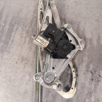92255989-c18986a4-2c64-42d8-8a4b-ec41cd9fca2c-Piece-Leve-vitre-electrique-avant-droit-807203154R-RENAULT-MEGANE-3-PHASE-1-BREAK-87ea7902bf3c085c33d5084911366c8170ff2d3ab2740006c47d58a46d49a8d4_m.jpg