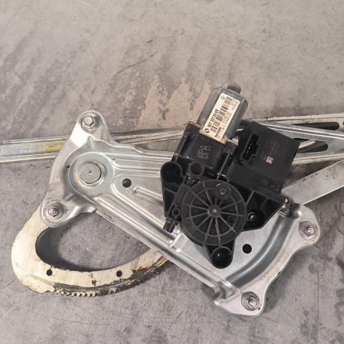 92255989-0e9b1135-e29e-40ab-b46b-a24e847d6755-Piece-Leve-vitre-electrique-avant-droit-807203154R-RENAULT-MEGANE-3-PHASE-1-BREAK-d8497aa6018d8ec0cc47925efad631371d7d87a6fb9a47b25429a8be70c82bc3_m.jpg