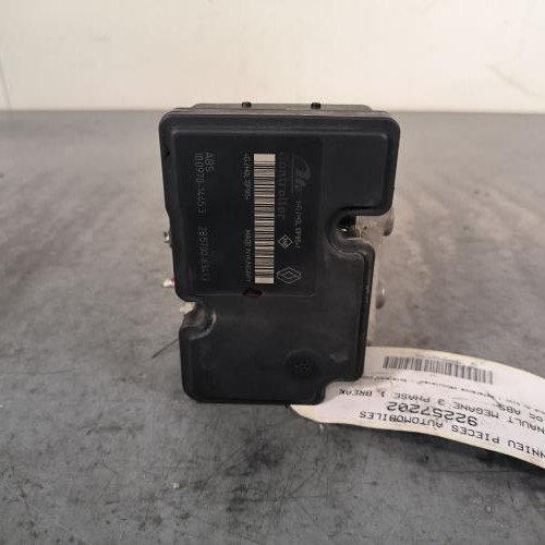 92257202-bc806f59-b01e-4275-bbb2-ae79852f61d8-Piece-Bloc-ABS-freins-anti-blocage-476604075R-RENAULT-MEGANE-3-PHASE-1-BREAK-c08c5d4fea72958e8ab2aed098bf2d42ab6f080feefb5a630f9191be7b6305c6_m.jpg
