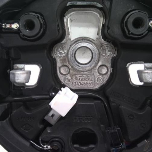 92259277-b86fafe1-6353-4ffc-914c-0ac1f4204d77-Piece-92259277-Volant-484004149R-RENAULT-TWINGO-3-PHASE-2-10i-12V-SCE-65-599a1cce61e9468535f72711874af1acb695b5ea1e95131aa4bdbe53efc9f22b_m.jpg