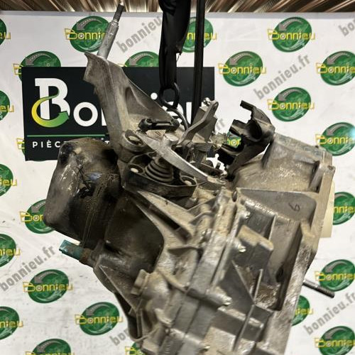 92259539-13ea3881-fa66-4d12-84de-37983f784769-Piece-Boite-de-vitesses-320103435R-RENAULT-TWINGO-3-PHASE-2-86fa3540a2e467d04b524d0fd39e9538b3e5eb95e5a43cf929914bb2d89f99f9_m.jpg