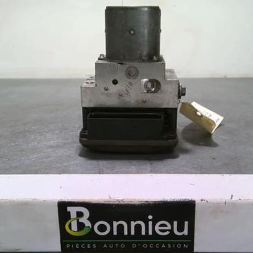Bloc ABS (freins anti-blocage)