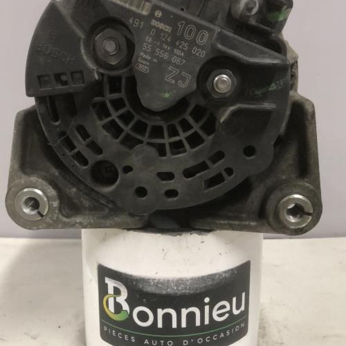 92484224-d7993204-5d26-4c81-876e-01a24b2d4741-Piece-Alternateur-0124425020-OPEL-ASTRA-H-PHASE-1-ff1a802f07864848ece717611798e3e92ceb3903fb6acaf6a18965ba4cdea07d_m.jpg