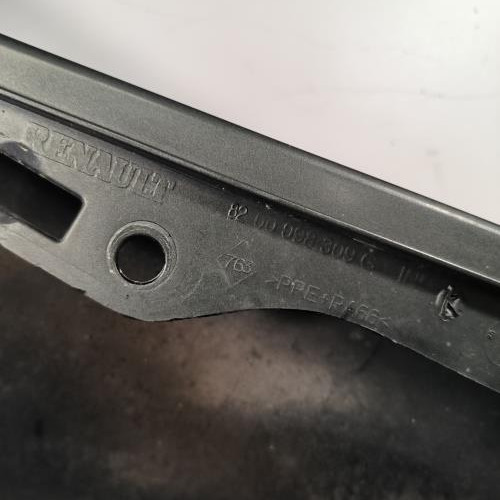 92690727-2c98ae4d-d4ae-451e-b778-14d50fc7d91b-Piece-Aile-avant-gauche-631019020R-RENAULT-MODUS-PHASE-1-add34c0be40d50fe3f691847ea281934c451fca8f491aa0add7493190817cc89_m.jpg