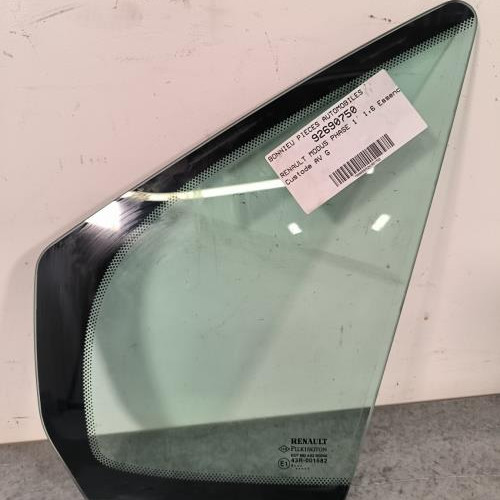 Custode avant gauche