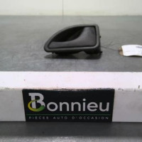 92788314-a70b4c99-68e5-4a9d-abb8-556c928d3afa-Piece-92788314-Poignee-interieur-avant-droit-RENAULT-TWINGO-1-PHASE-3-12i-16V-bcb266b1448f5cf26b833a77f715c6d9e7f235fbf77c25d6acb06f559fa89fbd_m.jpg