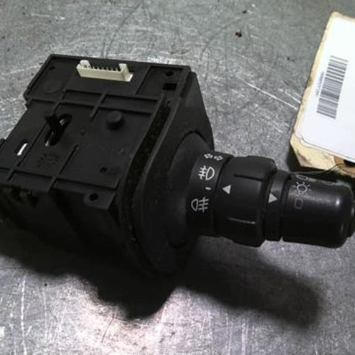 92972091-b0669476-50a7-4c5f-ab6a-815fdd1b80e8-Piece-92972091-Commodo-phare-7701060397-RENAULT-GRAND-SCENIC-2-PHASE-2-15-DCI-8V-TURBO-79ca9946c3cb415306d01388406621aff93303bed1e1c694420d01362496edc7_m.jpg