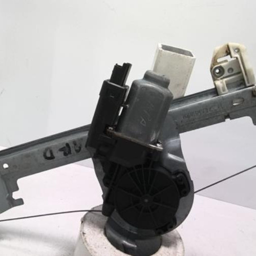 92972101-8e958dec-c4a1-4950-9035-4f9edc477873-Piece-92972101-Leve-vitre-electrique-arriere-droit-8201010934-RENAULT-GRAND-SCENIC-2-PHASE-2-15-DCI-8V-TURBO-8e8b0da088ead9597136e364f567a6f946a2de2fb9392f0165f6538fa50e59e4_m.jpg