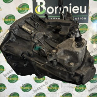 92974028-f3c74c49-5293-4556-a514-9bea5e90bf28-Piece-Boite-de-vitesses-7701477995-RENAULT-GRAND-SCENIC-2-PHASE-2-8239d4b95cfacae70d0360a03f61c7edd79df425a9b3c7be46516de9d617fa3a_m.jpg