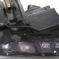 93100255-c0de6fff-3175-4125-af4e-b0207dd1c7e8-Piece-93100255-Optique-avant-principal-gauche-63127165769-BMW-SERIE-3-E46-PHASE-1-320d-20D-16V-TURBO-55bb26bfdc5f396ebc9bbd9301f59c2bea93d402275a4d2bb8bec9a39c54bcf6_m.jpg