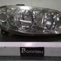 93122471-cf18fbda-8386-4981-8977-fbade3063fa0-Piece-93122471-Optique-avant-principal-droit-46849354-FIAT-PUNTO-2-PHASE-1-12i-8V-e32152fa52d38d4bfbdb055eb628bc1bda2806ab3861bc2986cb52e52a88d253_m.jpg