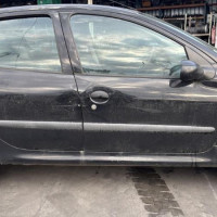 Vehicule-PEUGEOT-206%2520PHASE%25201-2001-ffd6dafbebe9730493bbc55d069a8ae45007d0e65d465e5c42522a1c0a7c5bff_m.jpg
