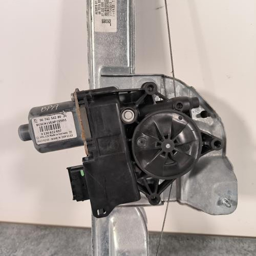 93290777-bdca7662-ee04-4979-9192-ce6d21893a68-Piece-Leve-vitre-electrique-avant-gauche-9816402180-PEUGEOT-208-1-PHASE-1-b45e61ef150cc649f55038156cebfa90ab8b91d29fe6c1ec5975b86f6fe68382_m.jpg