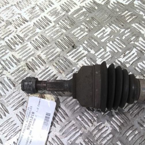 93291218-5fa1e1da-1653-44a0-8538-1237dcb590ce-Piece-93291218-Cardan-droit-9803959680-PEUGEOT-208-1-PHASE-1-12-VTI-12V-ac57893c648fce172ea49781b1b87218827b4b9ec8feecfab09290f29fa60e31_m.jpg
