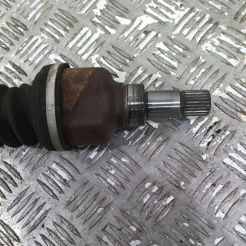 93291222-a26d6320-9f7b-4616-a750-a8ac7433ef53-Piece-93291222-Cardan-gauche-9803959580-PEUGEOT-208-1-PHASE-1-12-VTI-12V-e5f12da085c73a89af7f130f32bbaa8a8484977d6479dd2f533b0d746a893346_m.jpg