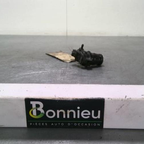 Pompe lave glace avant