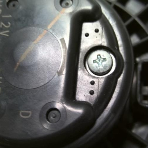 93300534-6f88dae8-c30a-4d53-8c98-0c72b6c744d8-Piece-93300534-Ventilateur-chauffage-KD4561B10-MAZDA-CX5-1-PHASE-2-22-TD-16V-TURBO-487a8eebb06cf6df5f51f48506add785a6c18bb000020b041a8b9fc1628b3979_m.jpg