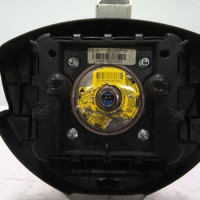93526472-fe30b0ba-2774-4e62-a028-e861ef9d5d37-Piece-93526472-Air-bag-conducteur-8200823307-DACIA-SANDERO-1-14i-8V-434b1ca8fada57d066fdf06885e5132a0ffbf438648aba74144f7f66ccec96b9_m.jpg