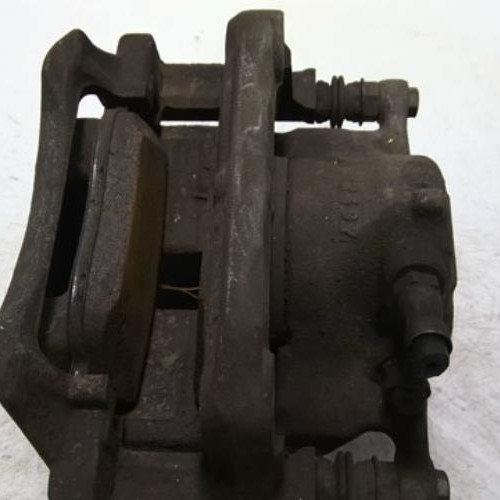 93538173-0b583115-44ee-4da7-9676-c5c8eeac8db5-Piece-93538173-Etrier-avant-droit-0004217481-MERCEDES-CLASSE-GLA-156-Diesel-b305d4c833510d3ab0e0ab373b2a2e0e5477d1bc629547e94bb5c56fb4e90382_m.jpg