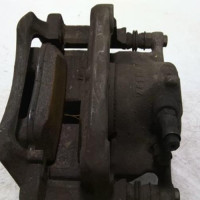 93538173-0b583115-44ee-4da7-9676-c5c8eeac8db5-Piece-93538173-Etrier-avant-droit-0004217481-MERCEDES-CLASSE-GLA-156-Diesel-b305d4c833510d3ab0e0ab373b2a2e0e5477d1bc629547e94bb5c56fb4e90382_m.jpg