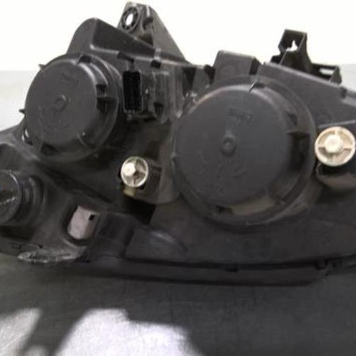 93569373-0a3e2482-b14d-4ee8-b34f-f23295051cd4-Piece-93569373-Optique-avant-principal-droit-00006205X2-CITROEN-C5-1-PHASE-1-BREAK-22-HDI-16V-TURBO-5b8e80142664087ba3fcd454dbafbfabd0979cfa926fdc5b38303947307a8425_m.jpg