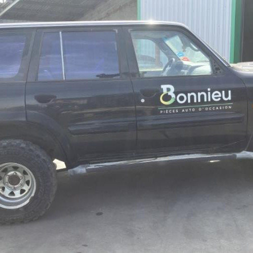Vehicule-NISSAN-PATROL%25202-2003-3ec486d5adadd38e7646611113141d13b0bd64785ccf760189808c84c471ec42_m.jpg