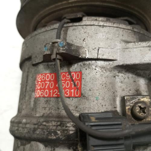 93595077-361356a2-1d89-4e0c-a6e8-7a54b28f6b95-Piece-Compresseur-clim-92600VC90A-NISSAN-PATROL-2-bfb57e93801f9c1500d532bf3967af659cd1251bed1584e47157251884c3de4e_m.jpg