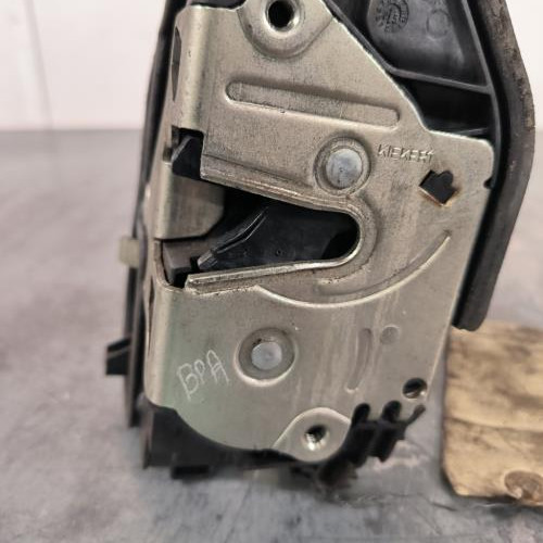 93600892-fbbcdb61-a324-46c7-a84c-18562fa8d163-Piece-93600892-Fermeture-centralisee-avant-droit-51217202146-BMW-SERIE-5-E60-PHASE-1-530d-30D-24V-L6-TURBO-719b528160ef9cdbfc1fd636220d19771d82da9e479051ce7637d0f1e7daeac0_m.jpg