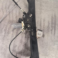 93600898-f89dd320-5a00-47a9-bc9e-474f48dfb1cf-Piece-Leve-vitre-electrique-avant-gauche-51337184383-BMW-SERIE-5-E60-PHASE-1-e7652dfccb62387325aa6adfe16cb732928ba0d43d7dd8626d0cc9f0c990729a_m.jpg