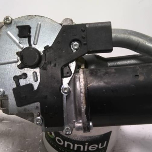 93600900-59c0f4e4-3ff8-4b67-9f7b-e6a403ba45bf-Piece-93600900-Moteur-essuie-glace-avant-61617194029-BMW-SERIE-5-E60-PHASE-1-530d-30D-24V-L6-TURBO-21ac832d5e43bd193e3d0639ff290ea155bbbd81342f97d822b5c11b8f5f2926_m.jpg